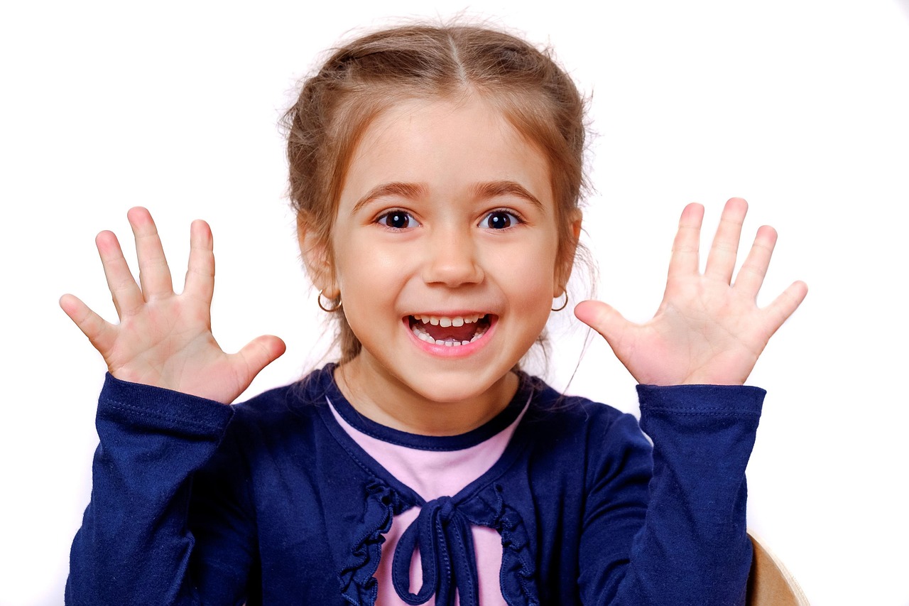 子供の視力低下を防ぐためのテレビ視聴距離の目安は？