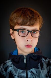 子供の視力回復に効果的な温冷アイパックとは？