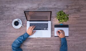 子供がタブレットを使うことで視力に与える影響とは？