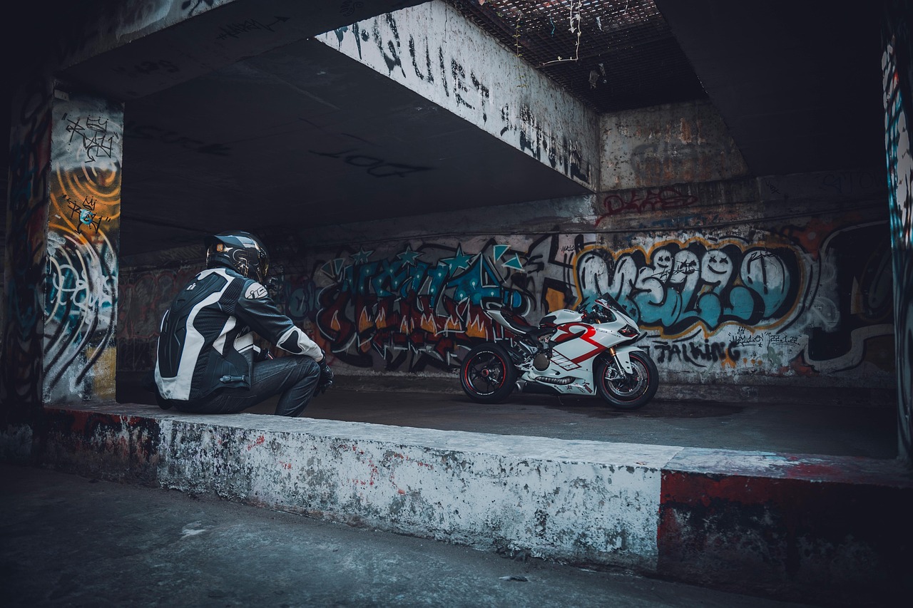 近視抑制に効果的な子供向けコンタクトはどれですか？