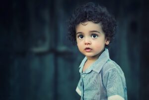 子供の視力低下を止めるための効果的な方法は？