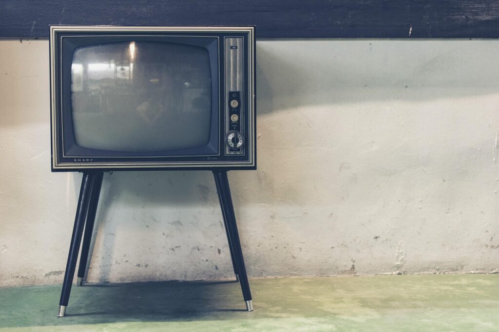 テレビに近づきすぎることが子供の視力に与える影響は？