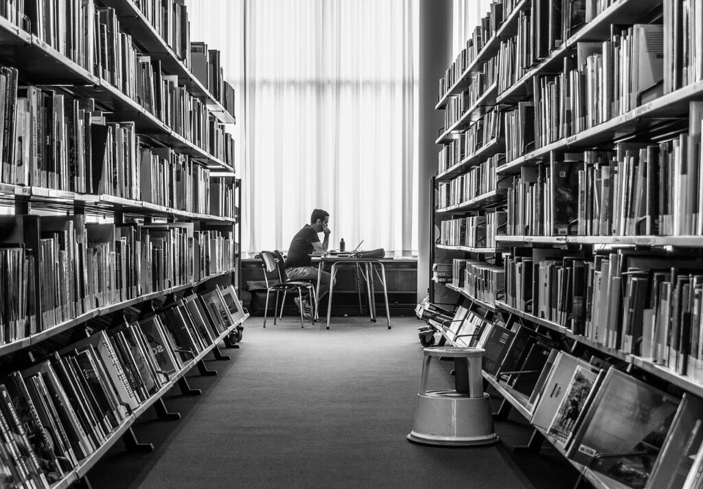 勉強をしていると目が悪くなる理由とは？